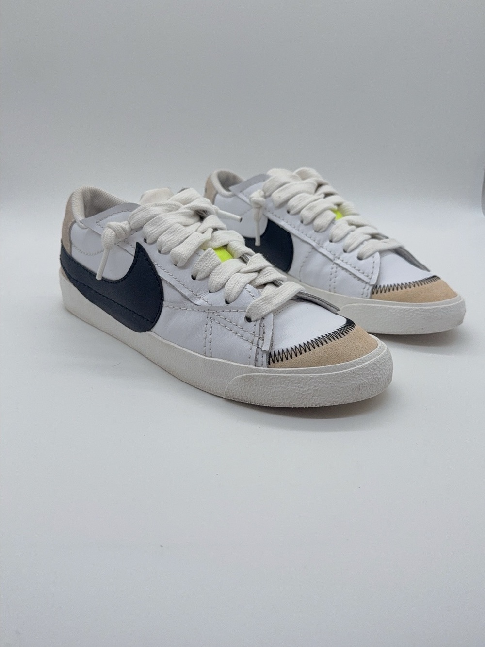 Nike Blazer Low '77 Jumbo sneakers size 9.5